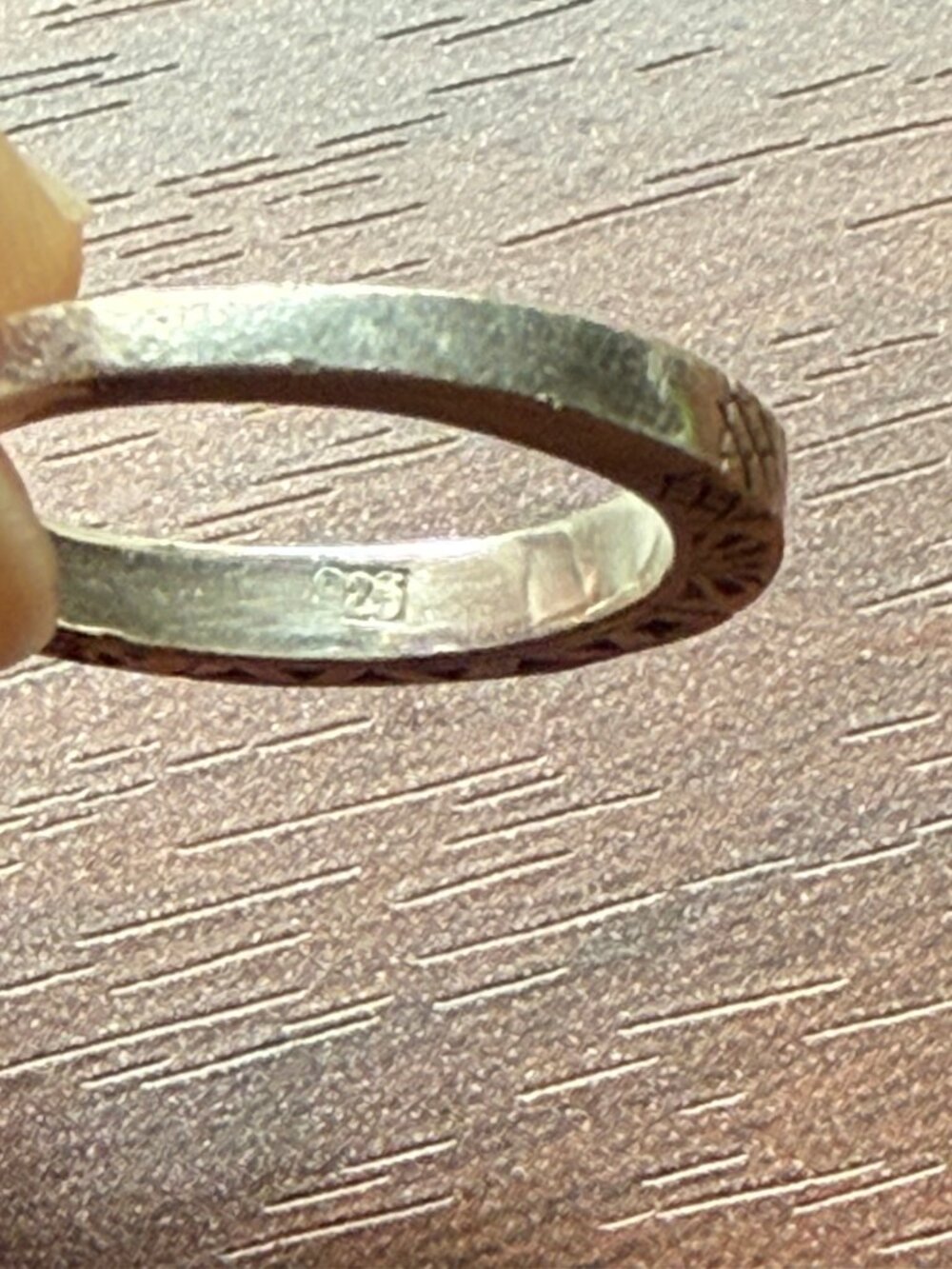 Vintage Southwestern Sterling Silver Stamped Ring with Triangle and Sun Motif - Picture 3 of 6